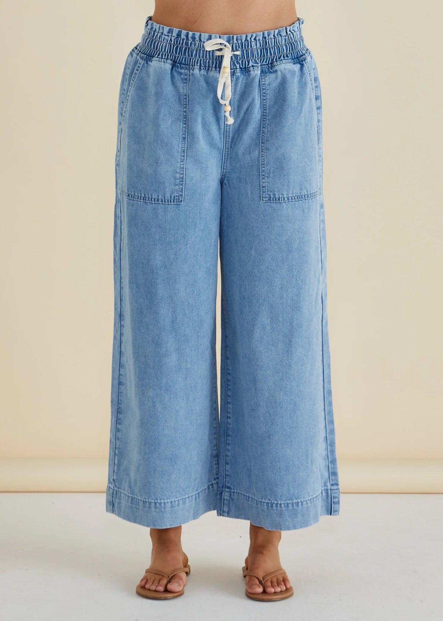 Betty Basics - Saffra Relax Leg Jean