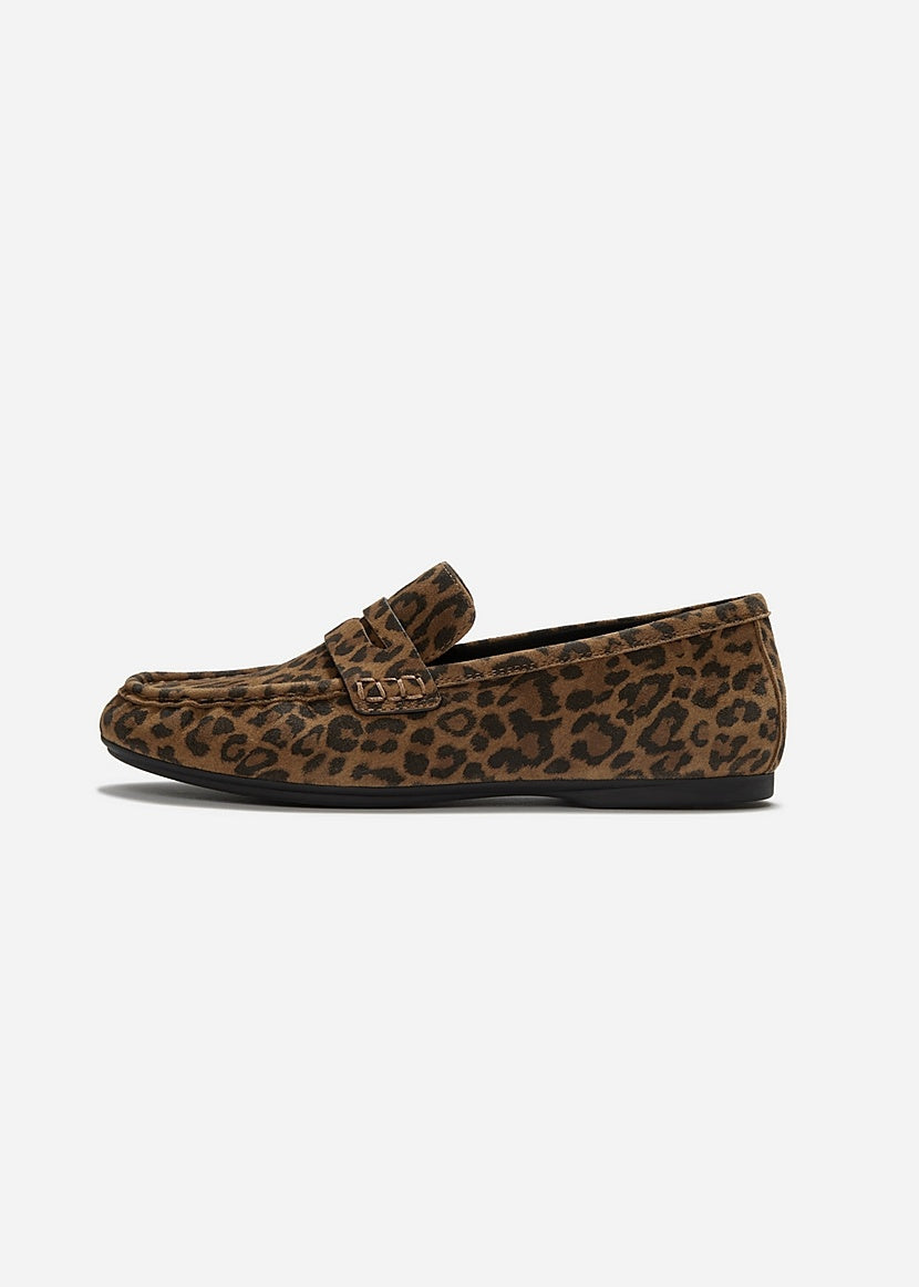 FitFlop - Delicato Suede Leopard Loafers