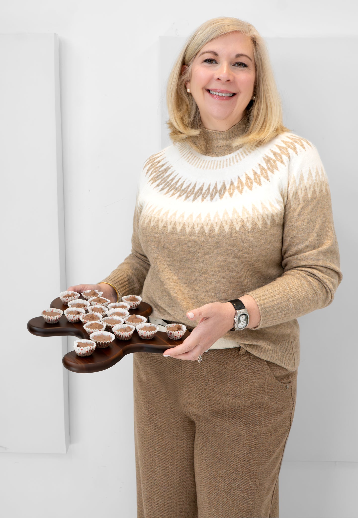 Sweet Traditions - Favourite Treat Recipes for Holiday Baking by Shepherd’s