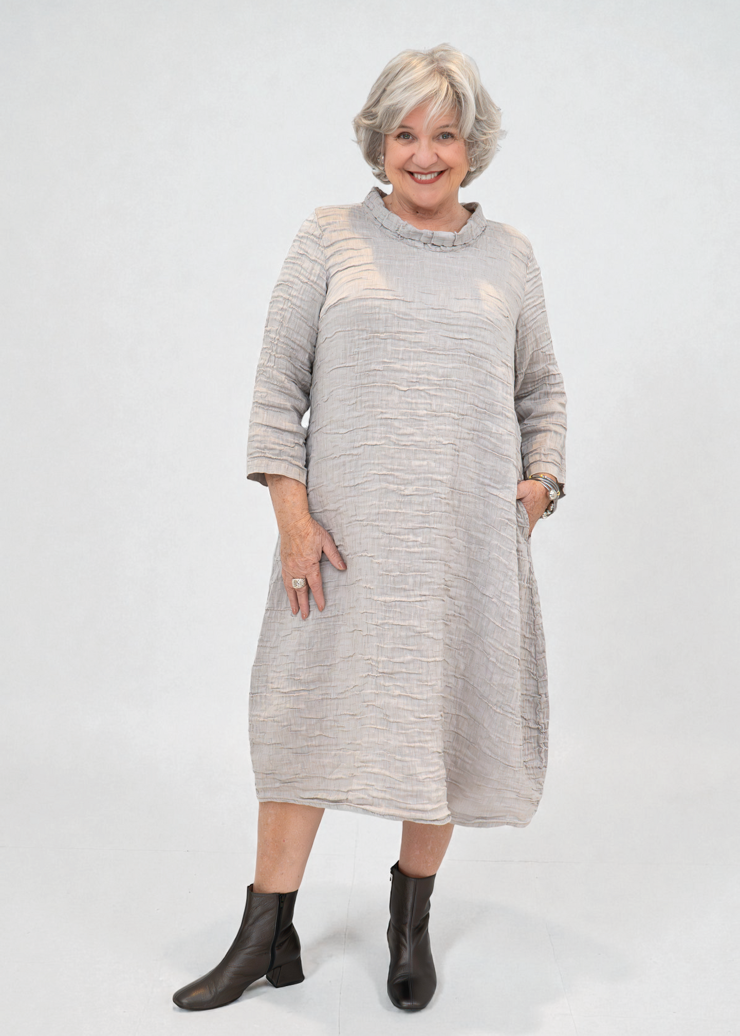 Grizas - Long Sleeve Crinkled Balloon Dress