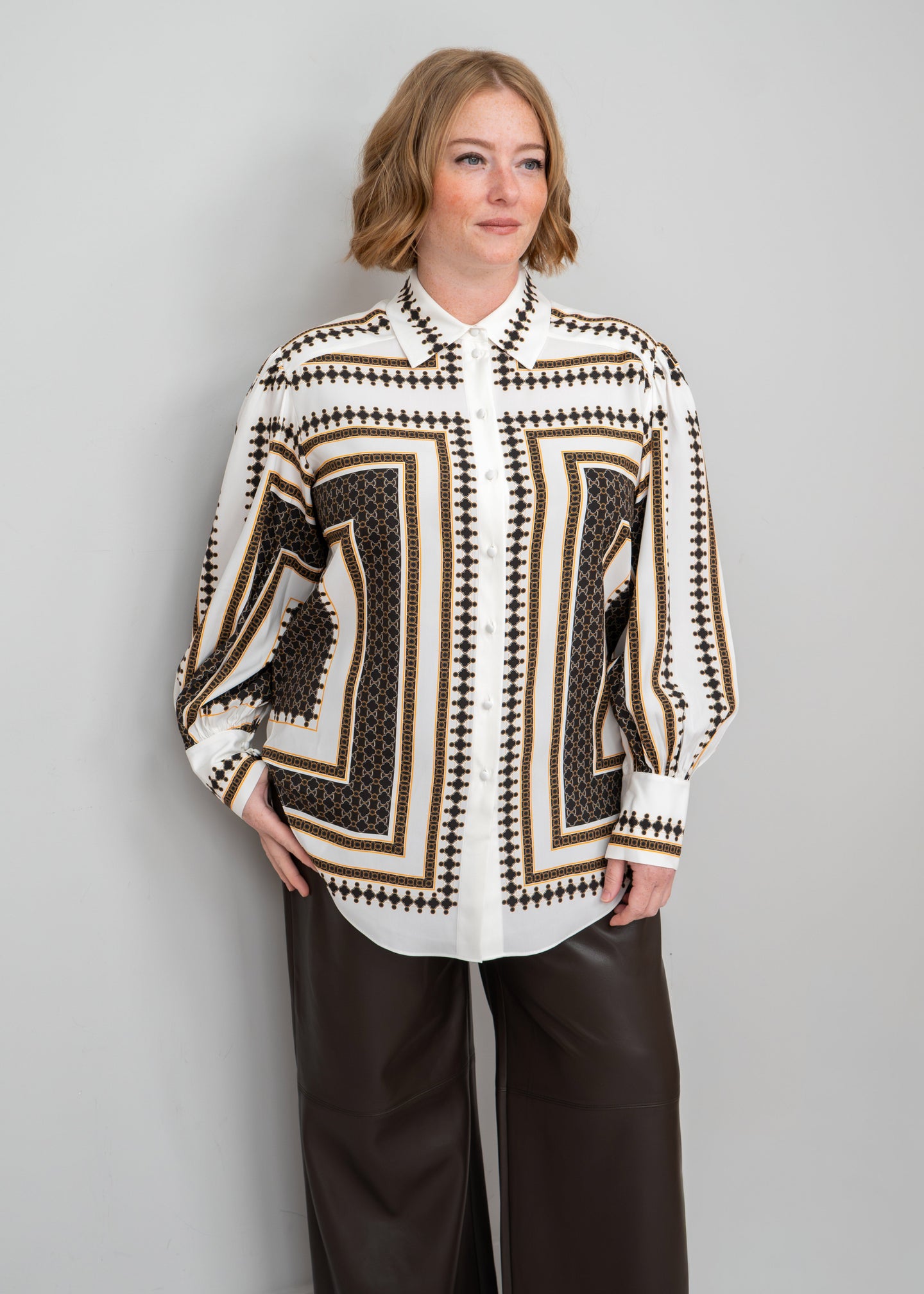 Herzens - Chain Link Border Print Balloon Sleeve Blouse