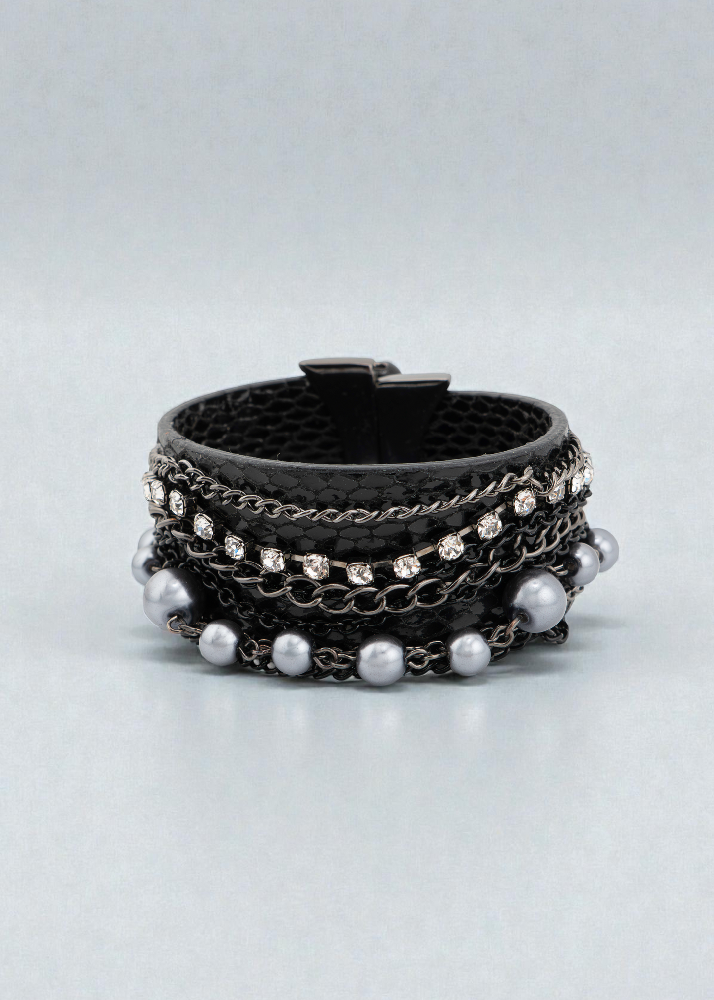 Pre-loved - Leather & Chain Cuff