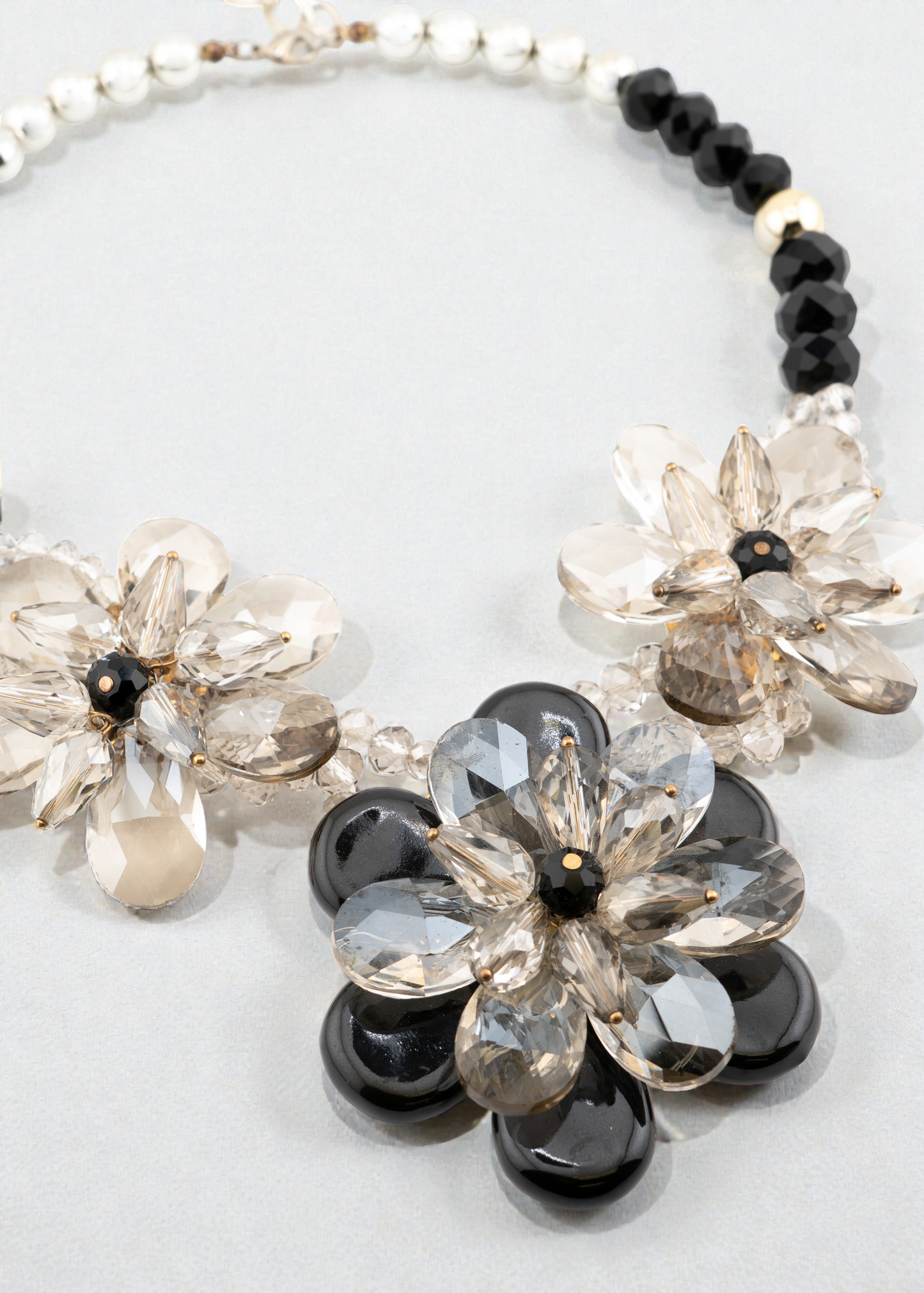 Pre-loved - Crystal Flower Necklace
