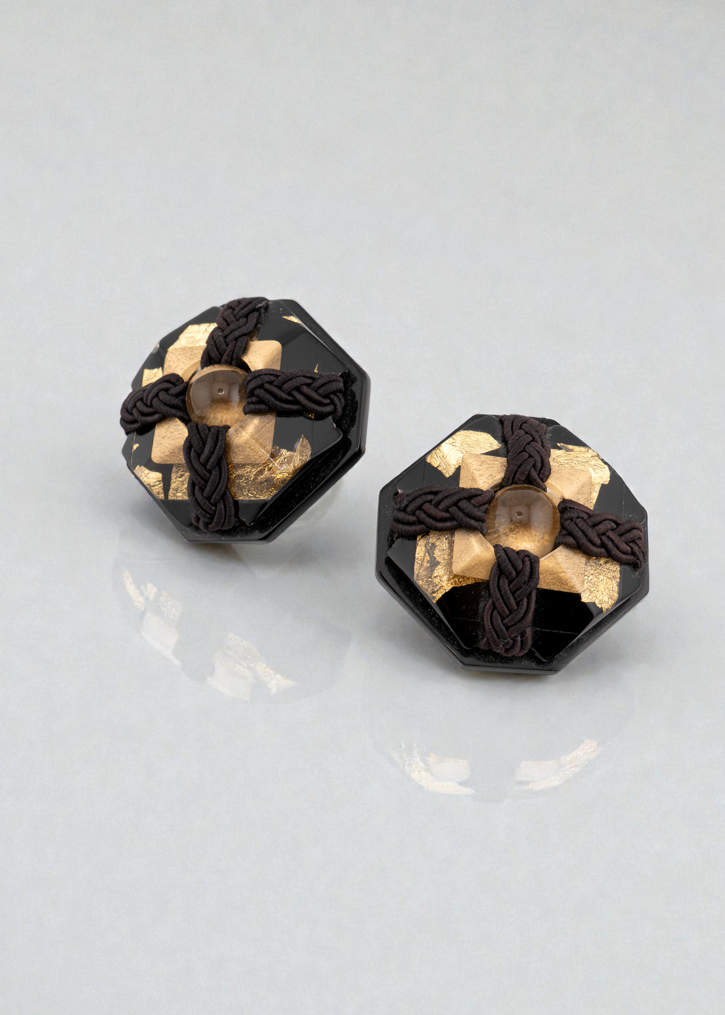 Pre-loved - Statement Clip On Earrings