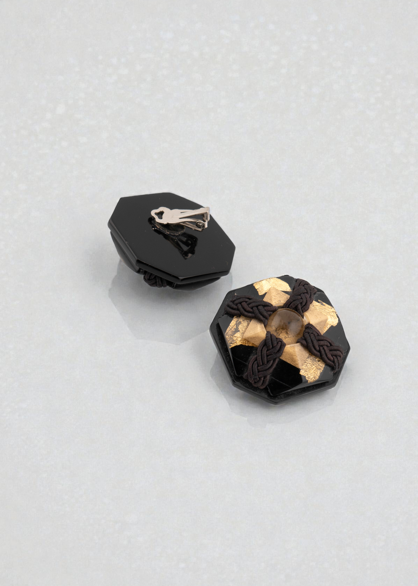 Pre-loved - Statement Clip On Earrings