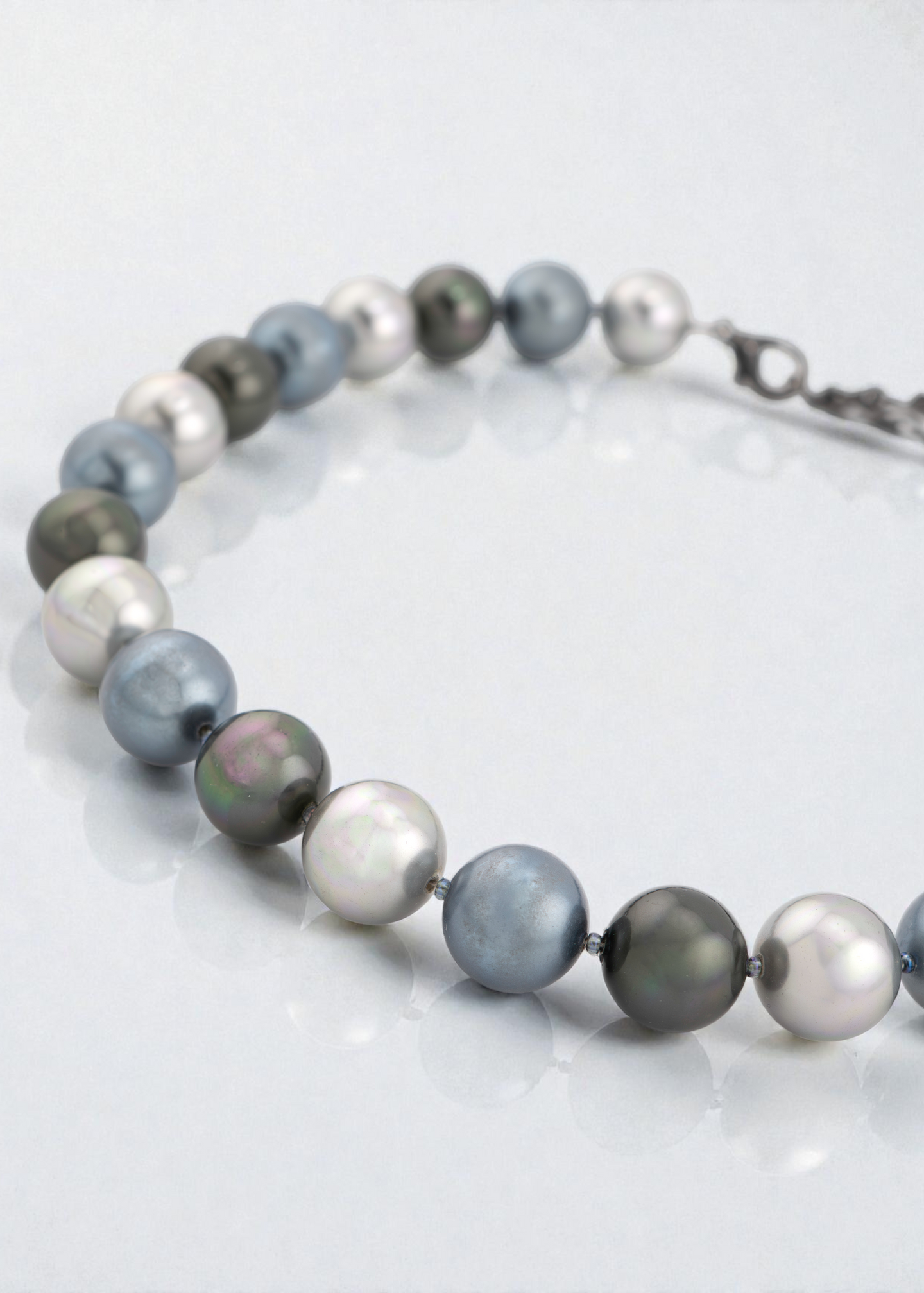 Pre-loved - Multi Color Beaded Necklace