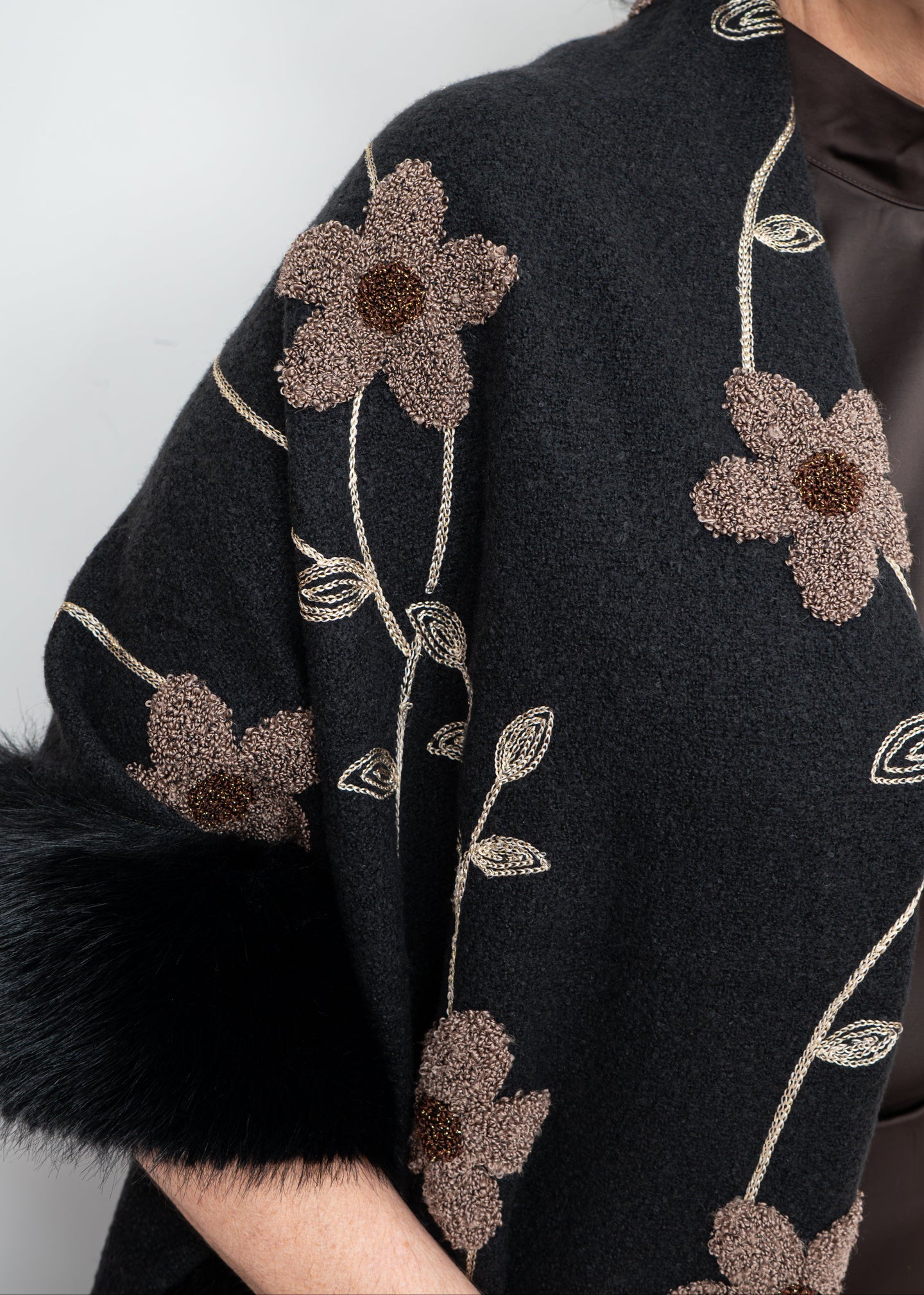 BLACK FLORAL