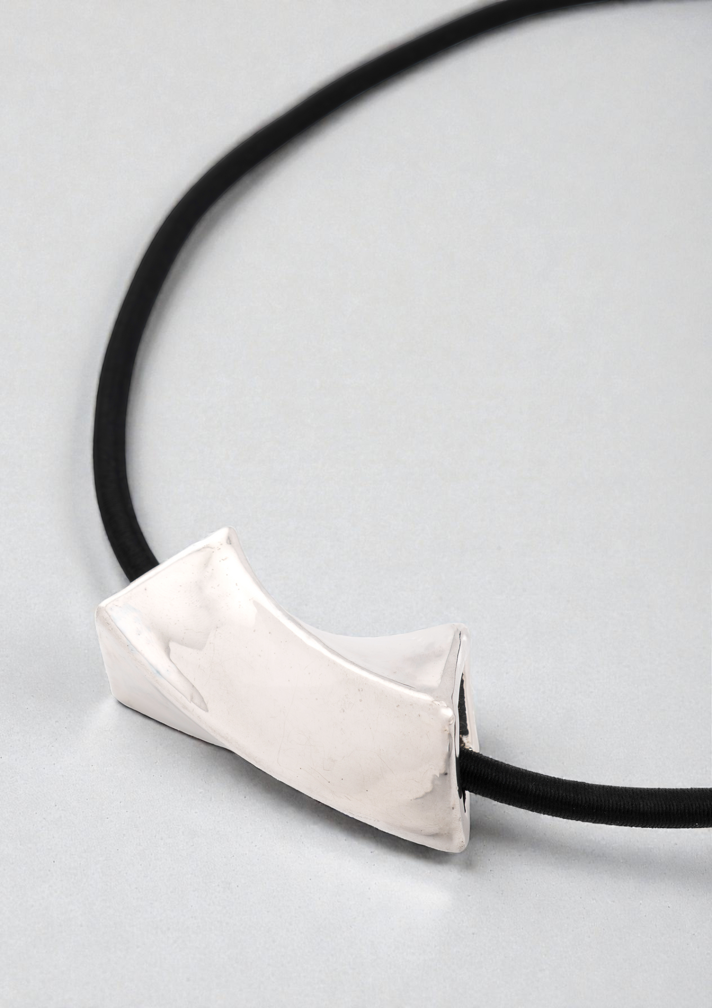 Pre-loved - Bat Ami Silver Twisted Bead