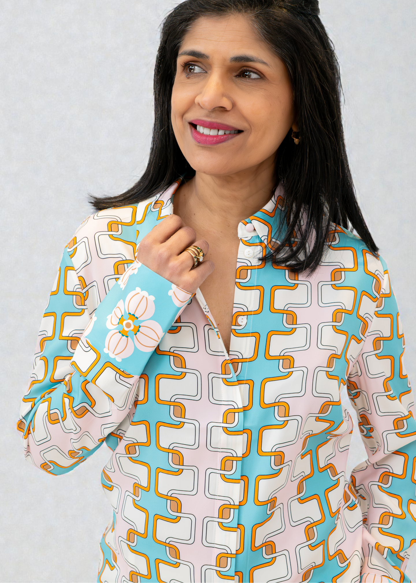 Herzen's - Silk Modern Tile Print Blouse