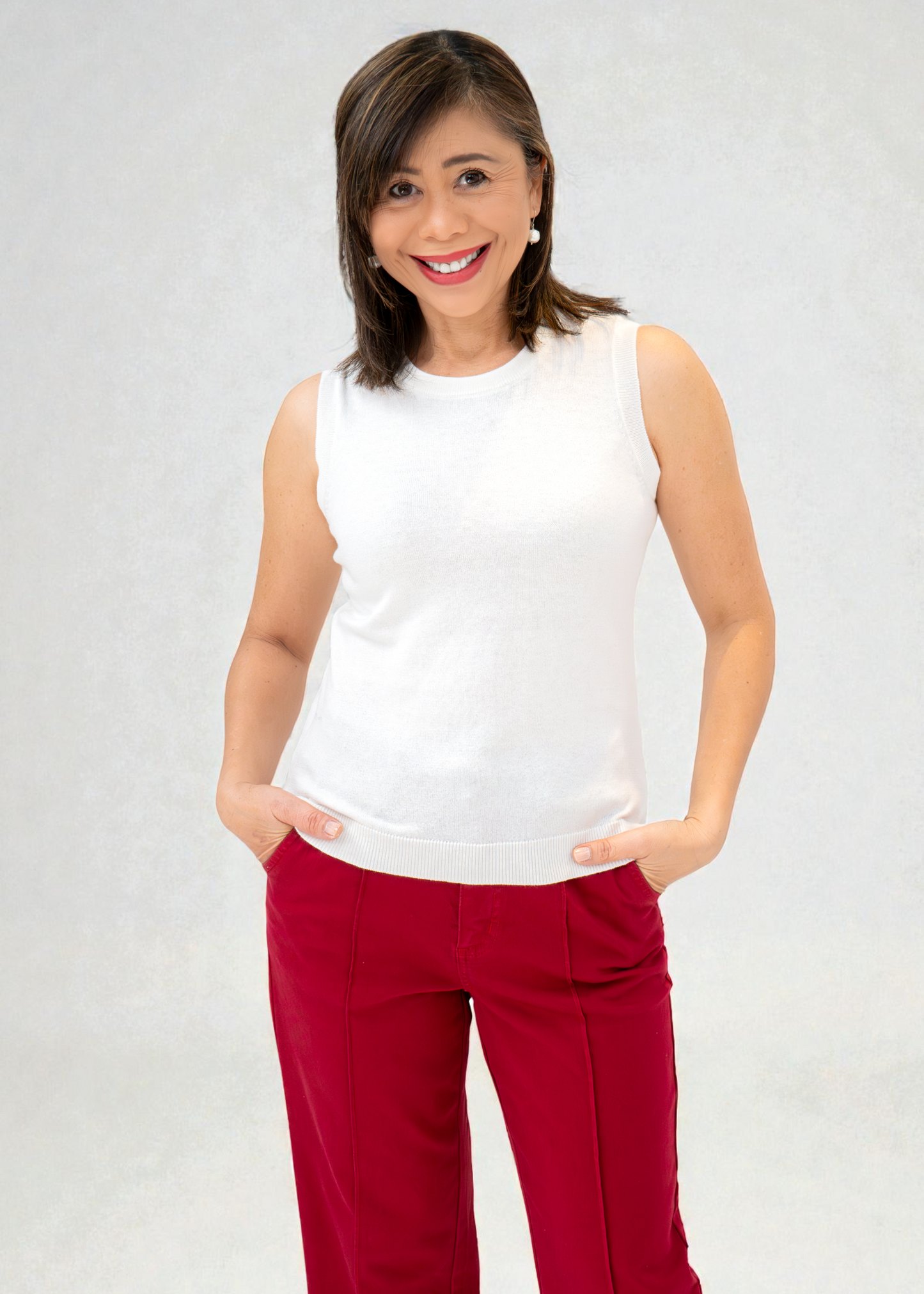 Alashan - Billie Sleeveless Crew Top