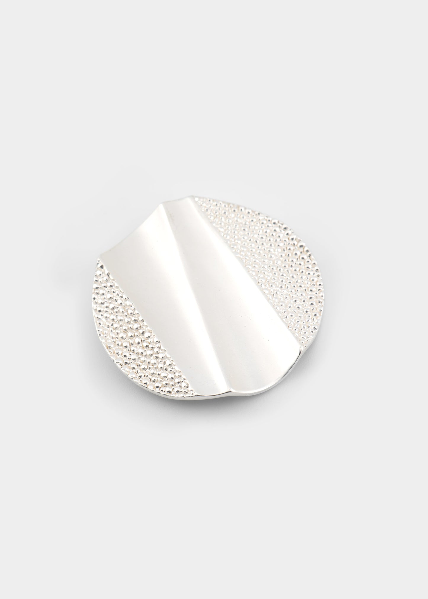 Merx - Sculptural Round Brooch