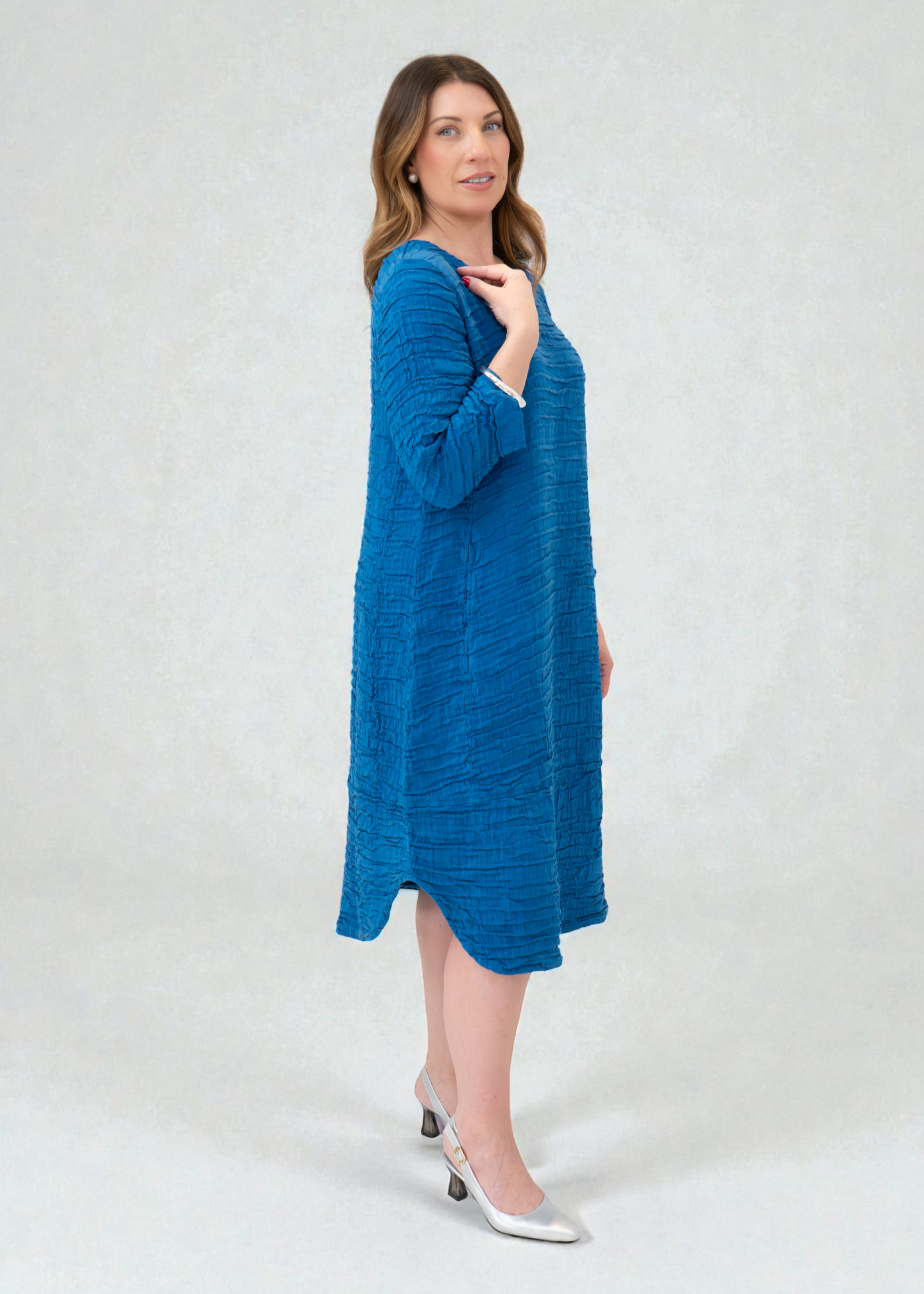 Grizas - Curved Hem Crinkled Silk Linen Dress