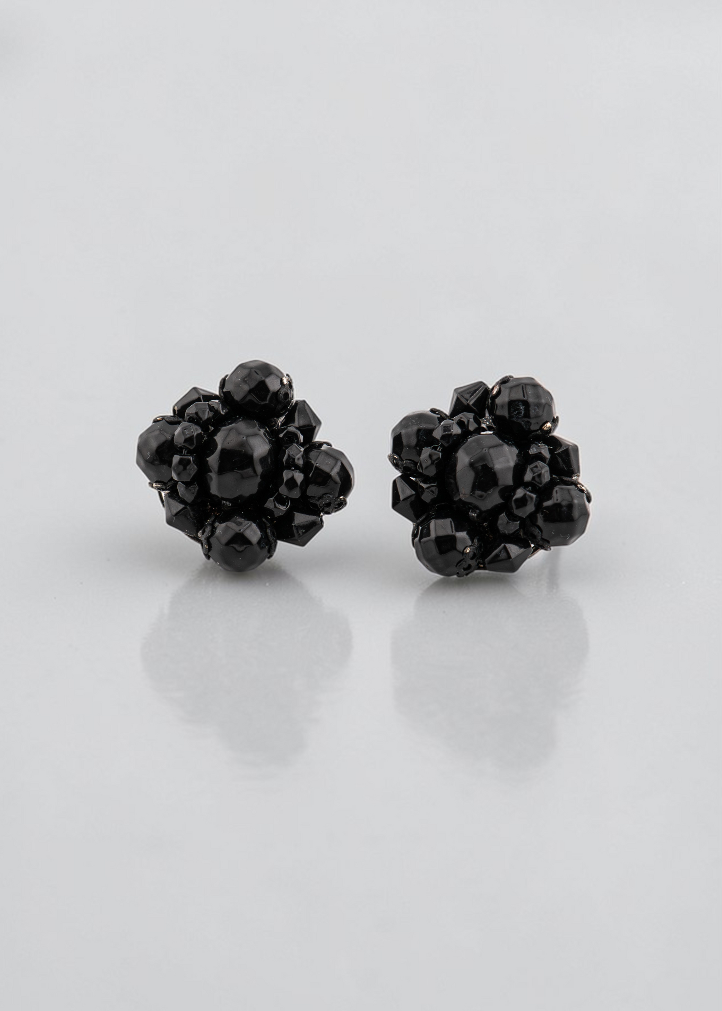 Pre-loved  - Black Beaded Clip On Earrings