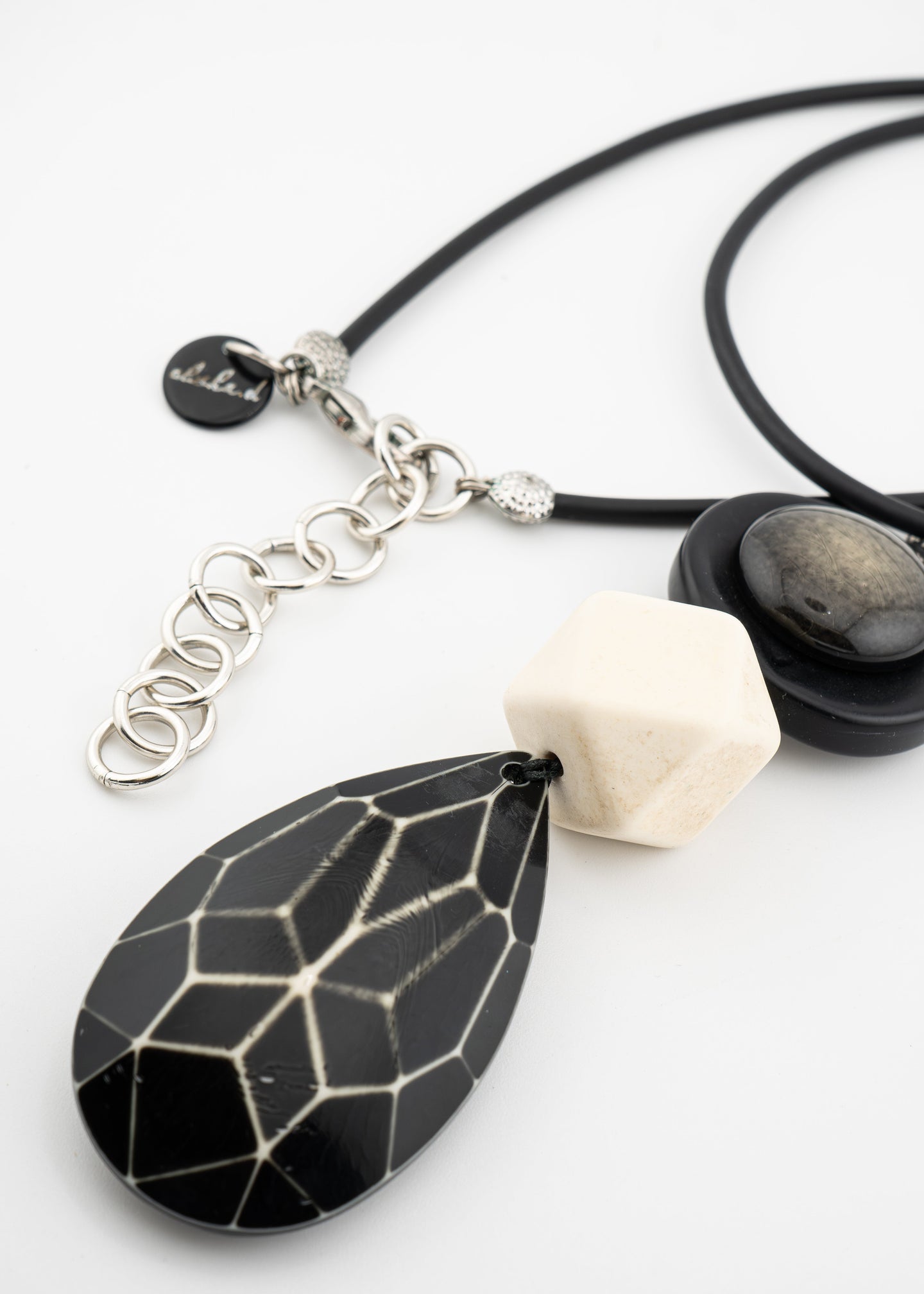 Pre-loved - Alisha D Large Drop Pendant Necklace