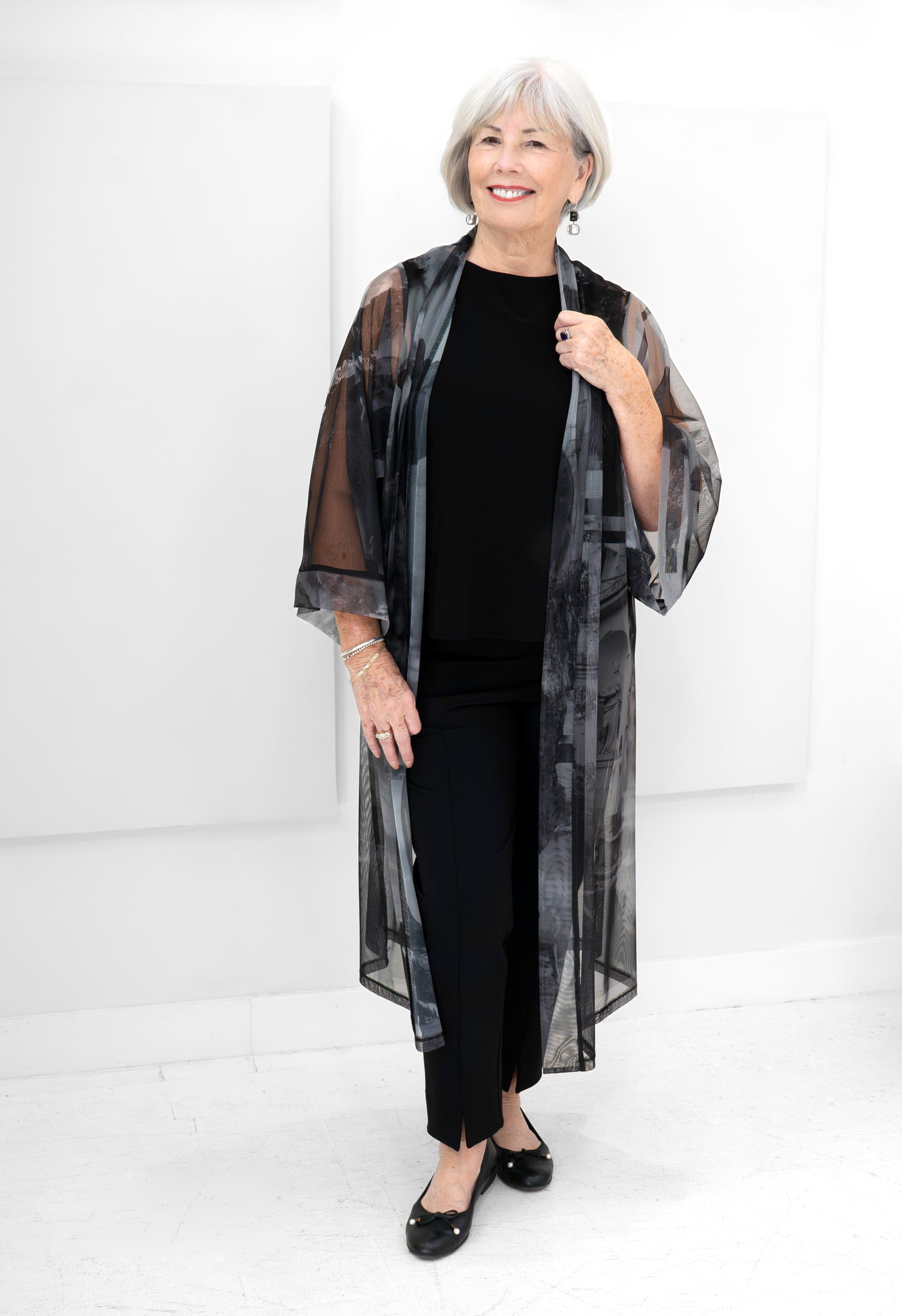 Sympli - Barely Printed Kimono