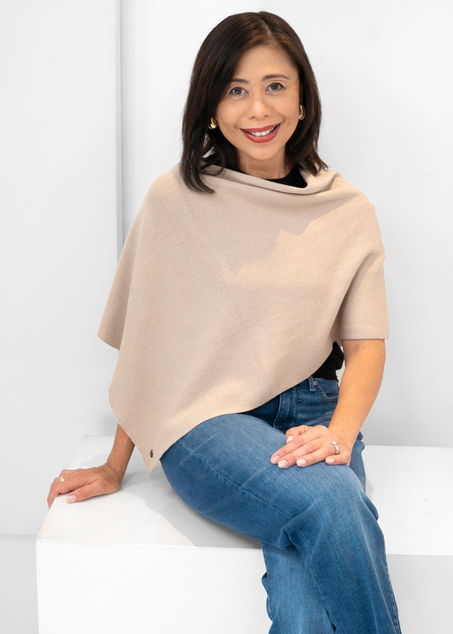 V Fraas - Short Knit Poncho