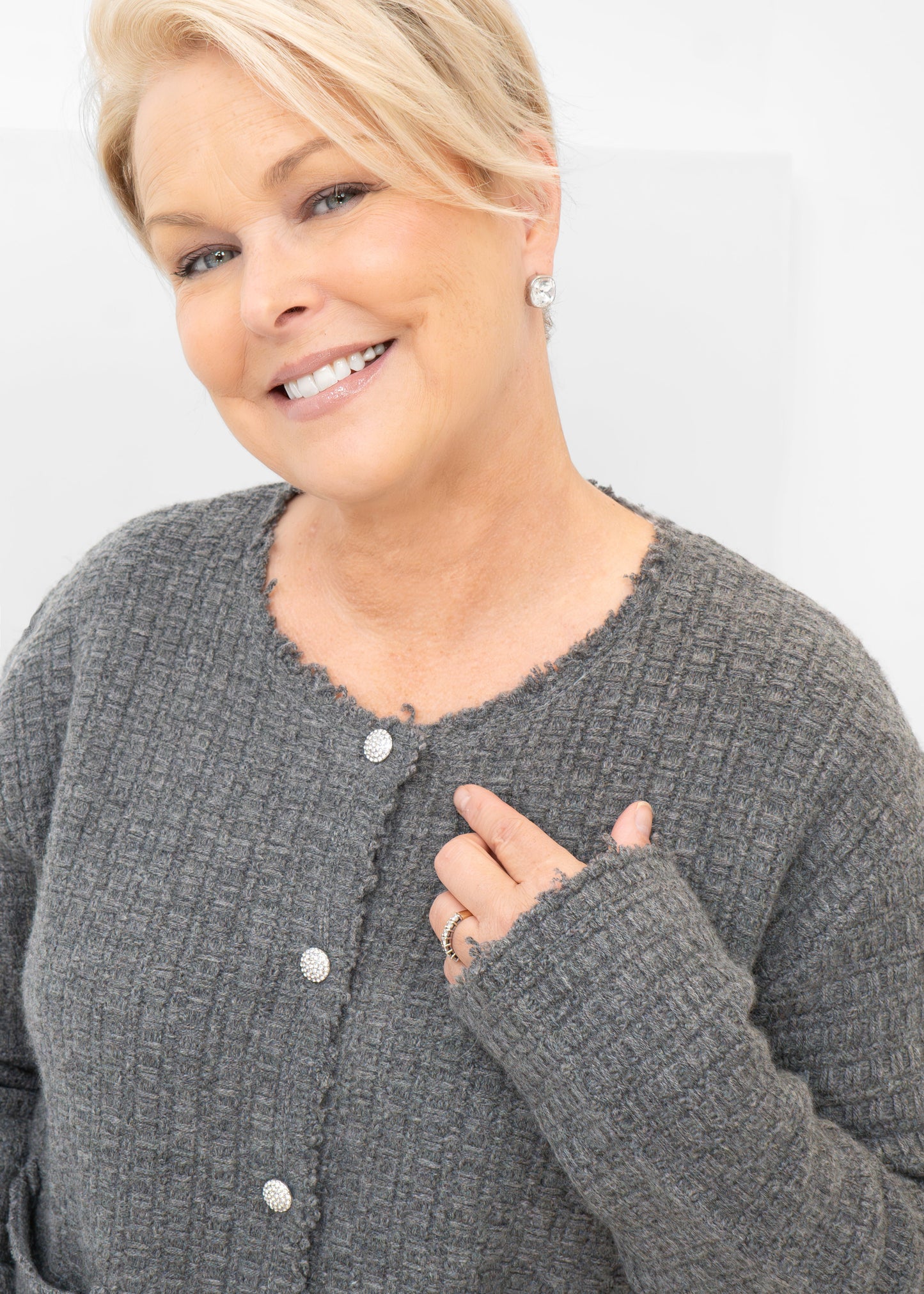 Herzen's - Wool Cashmere Button Front Two Pocket Cardigan - SALE