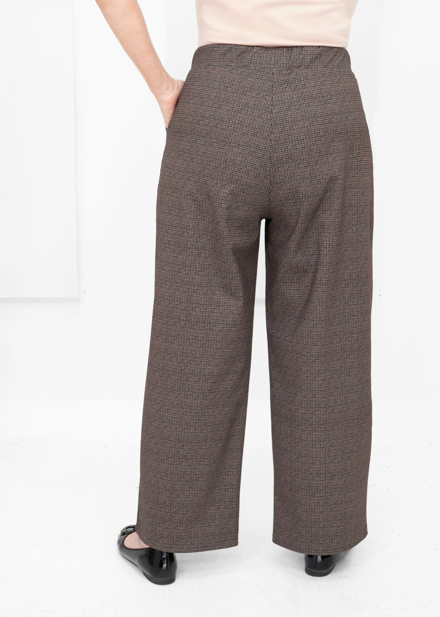 Shepherd's - Ponte Compass Pant Extended Houndstooth