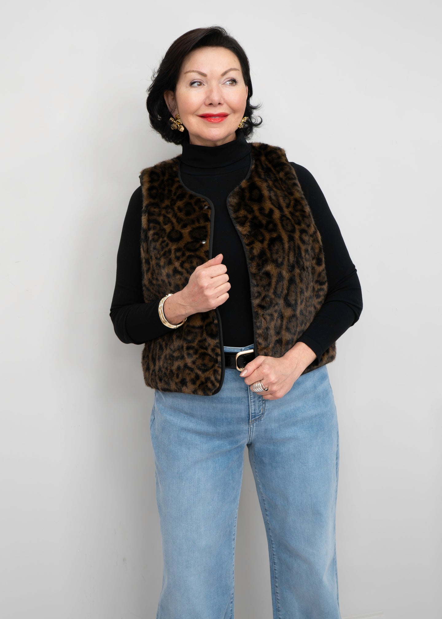 Echo - Animal Hillside Reversible Vest