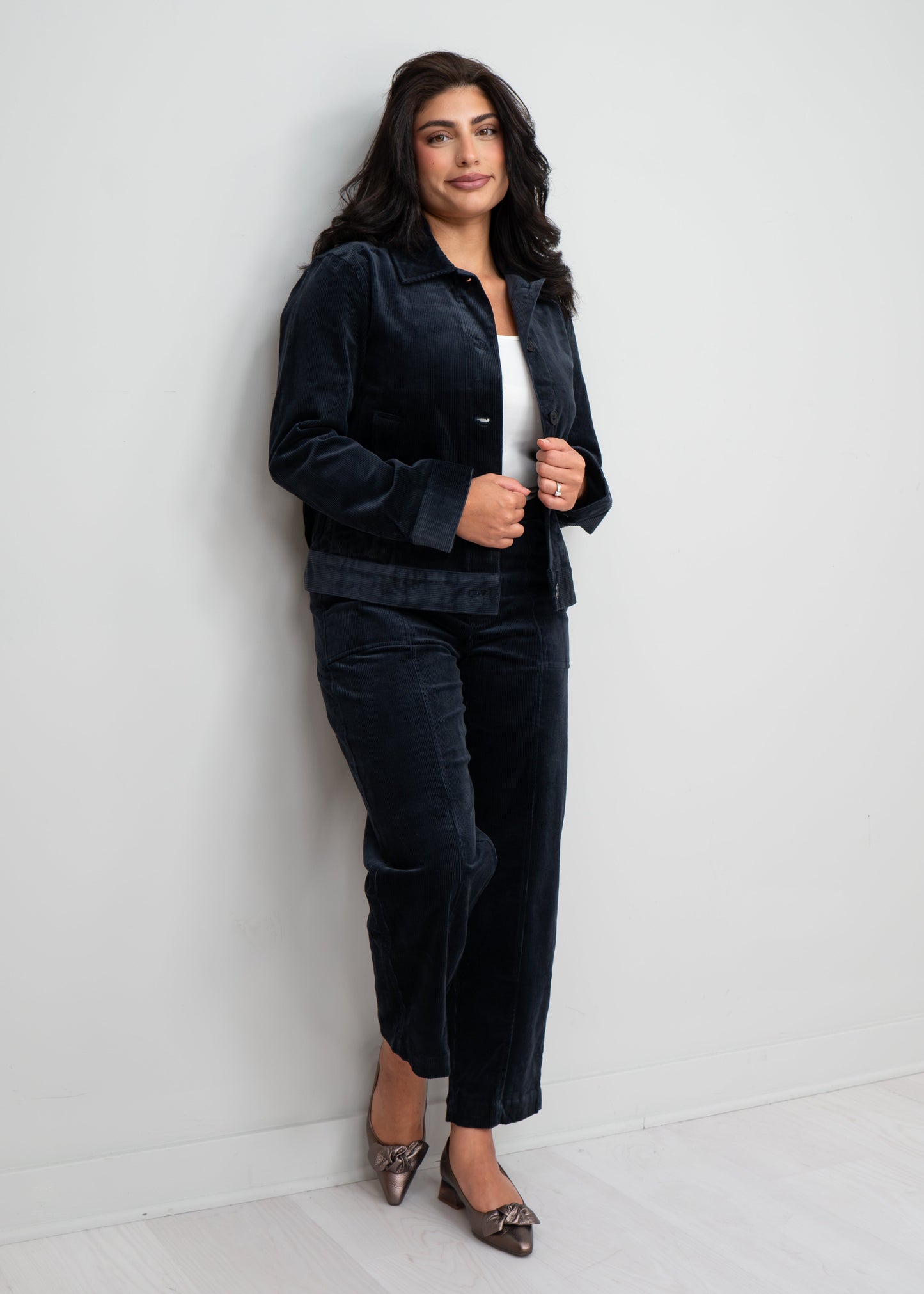 DARK NAVY