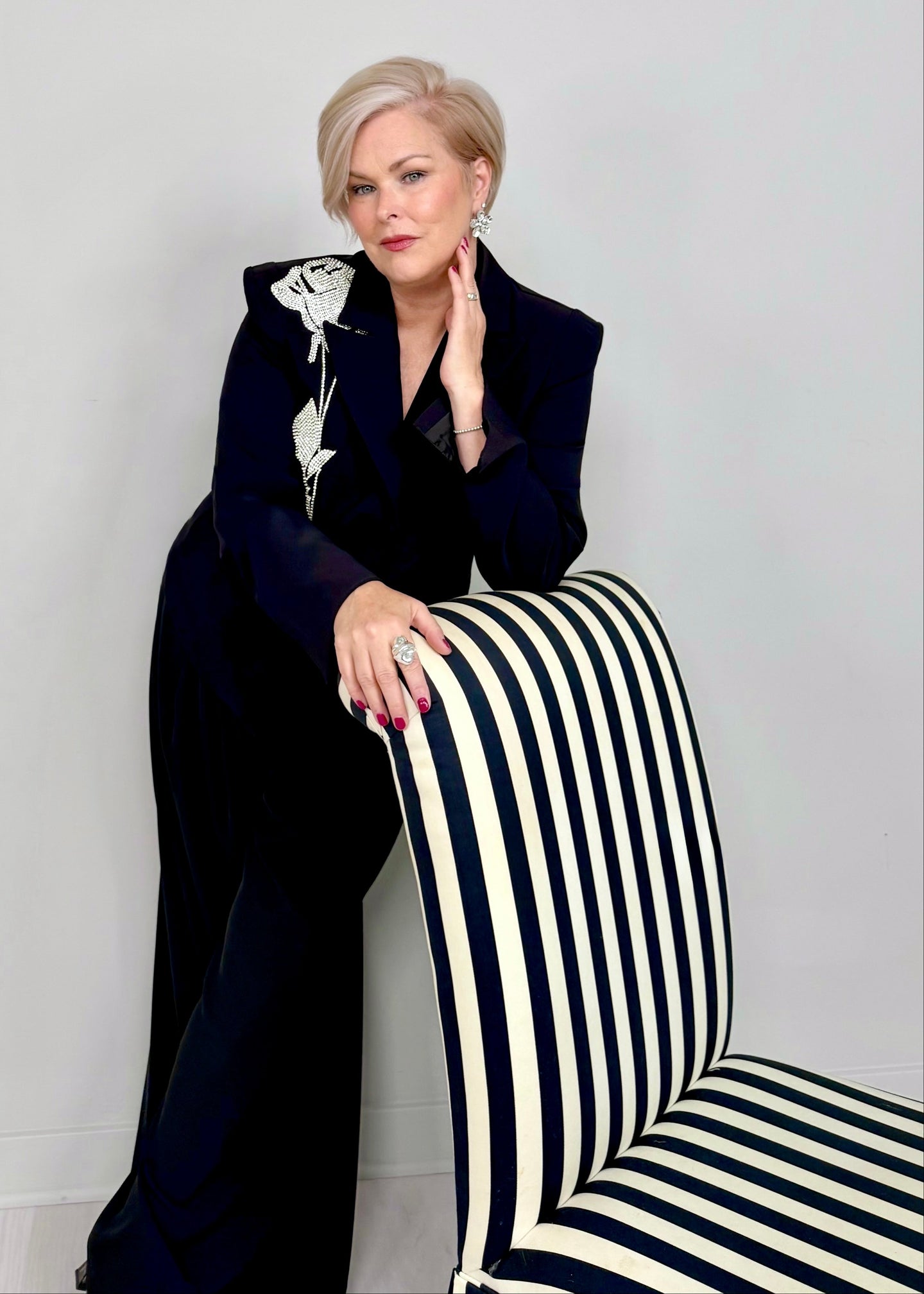 Joseph Ribkoff - Signature Lux Twill Fitted Blazer With Rhinestone Appliqué