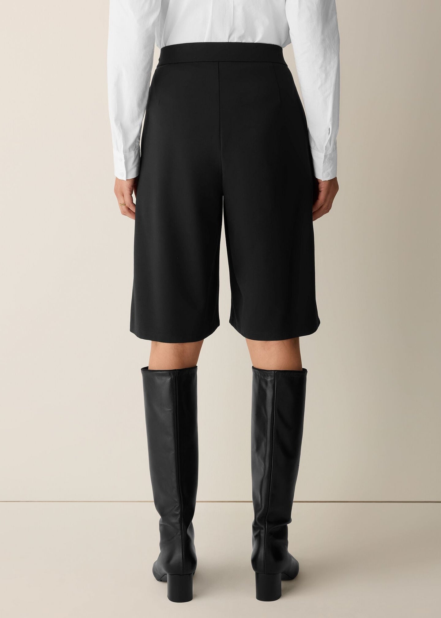 Eileen Fisher - Extra-Fine Ponte Pleated Shorts