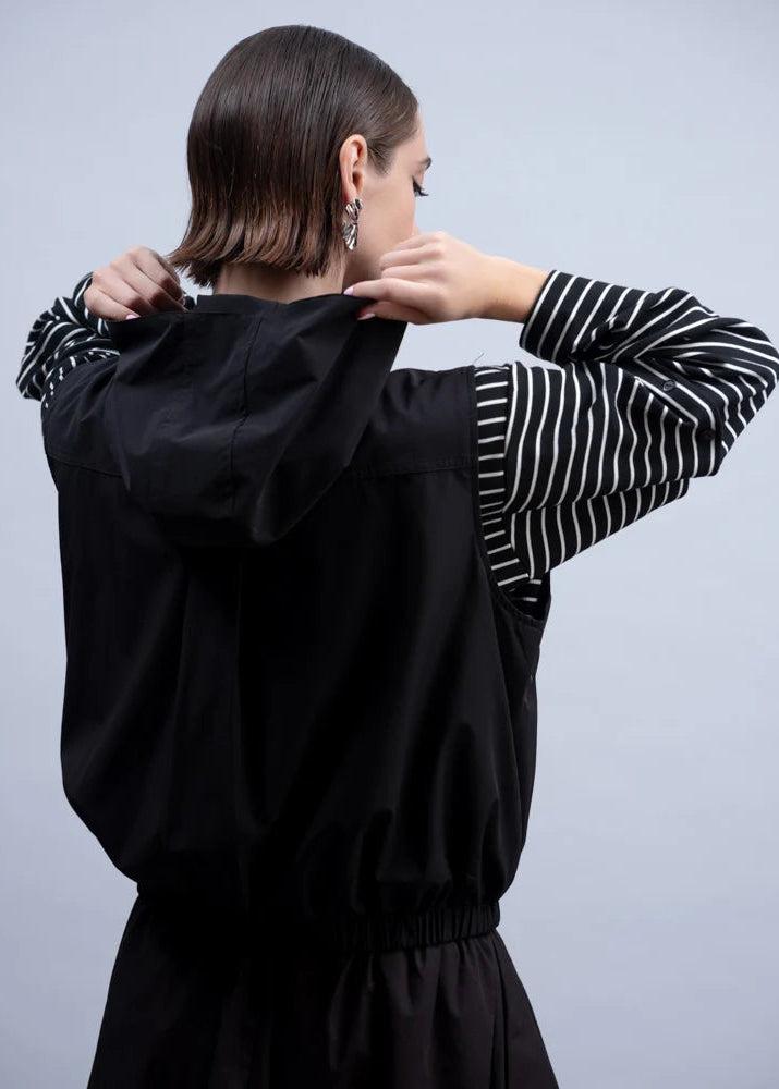 Haako - Convertible Zip Vest
