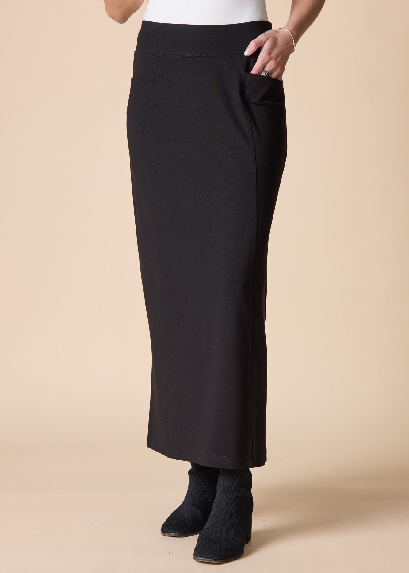 Habitat - Straight Skirt