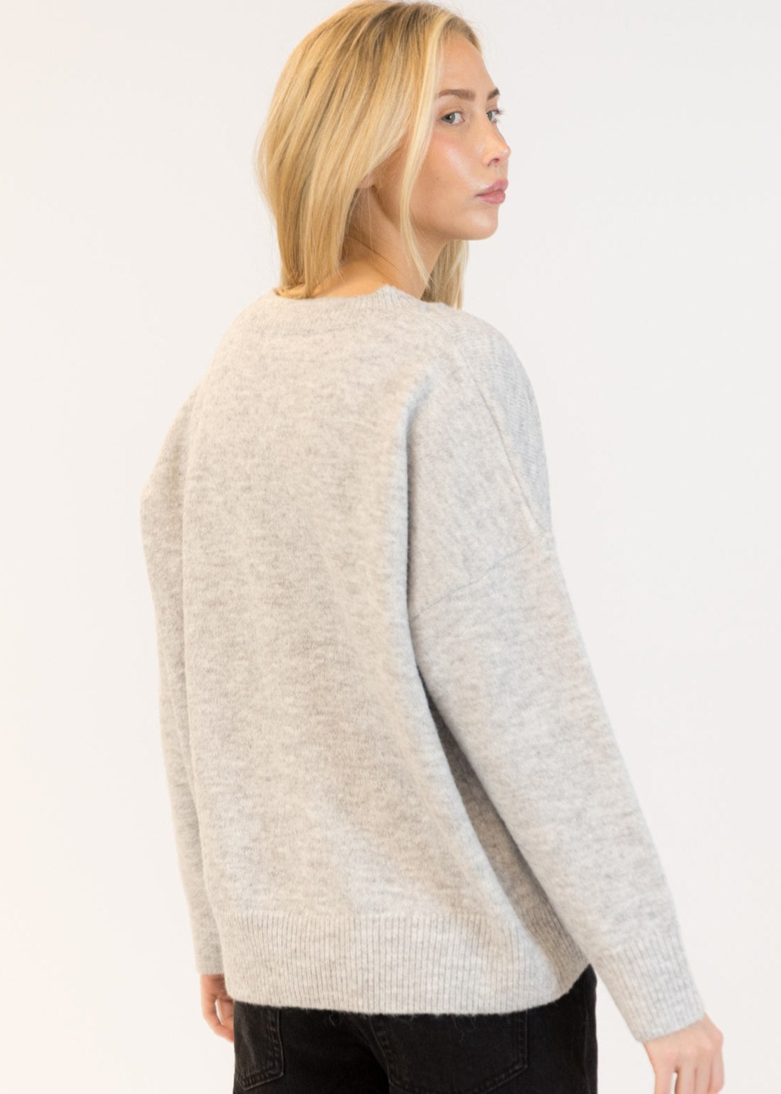 Lyla + Luxe - Heart Pullover