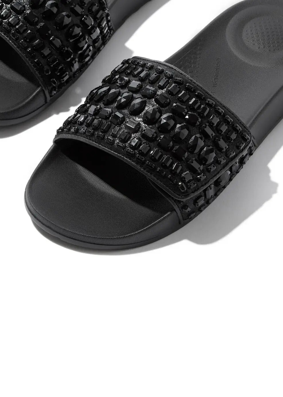 FitFlop - IQUSHION Adjustable Multi-Crystal Sliders