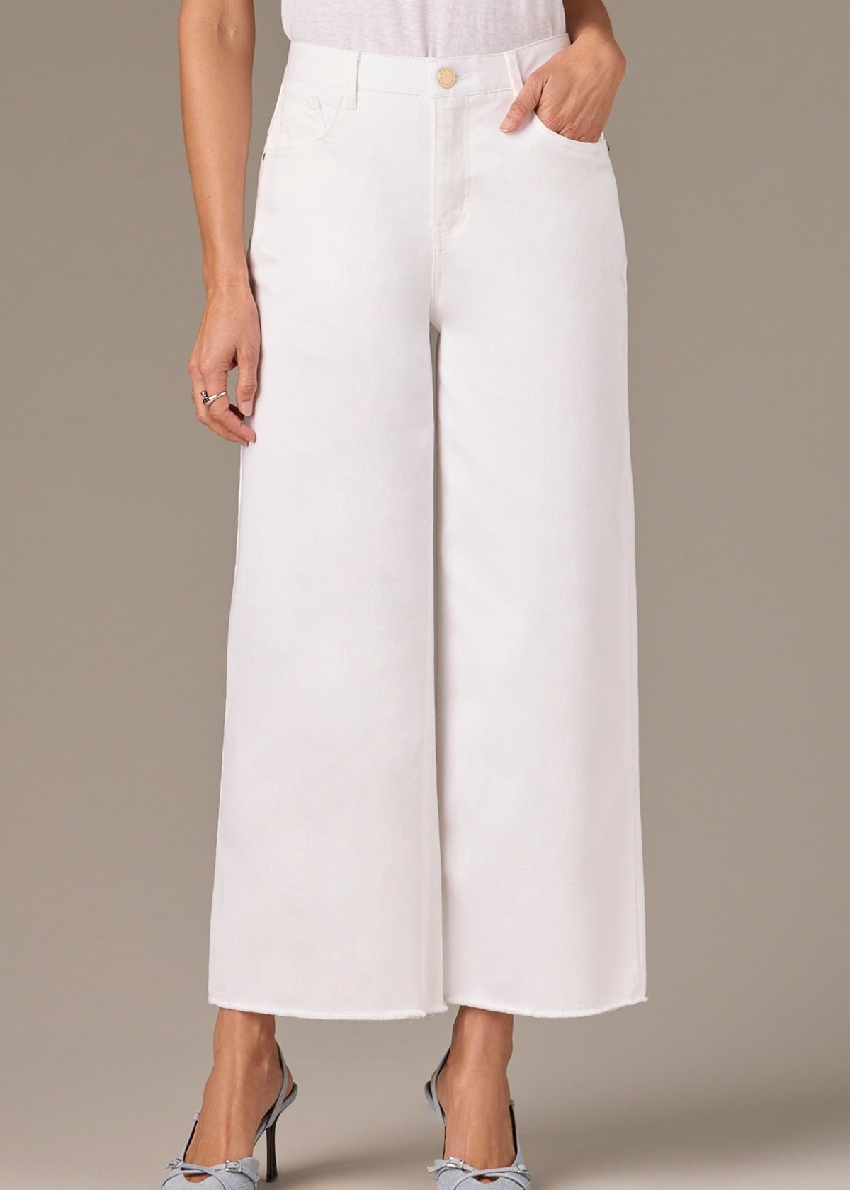 Wit & Wisdom - Wyatt Wide Boyfriend Sky Rise Jeans