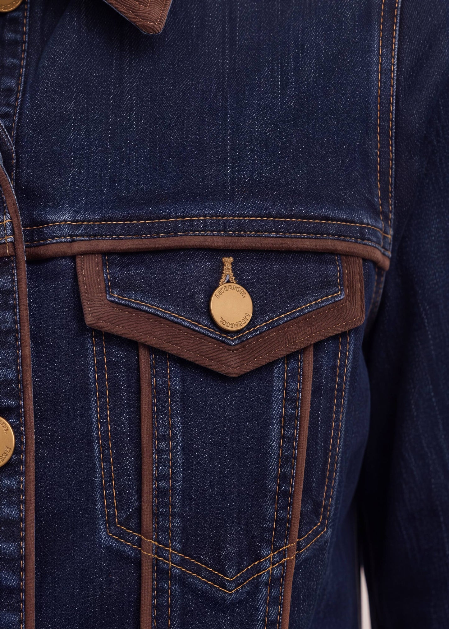 Liverpool - Classic Trucker Jacket With Velvet Detailing