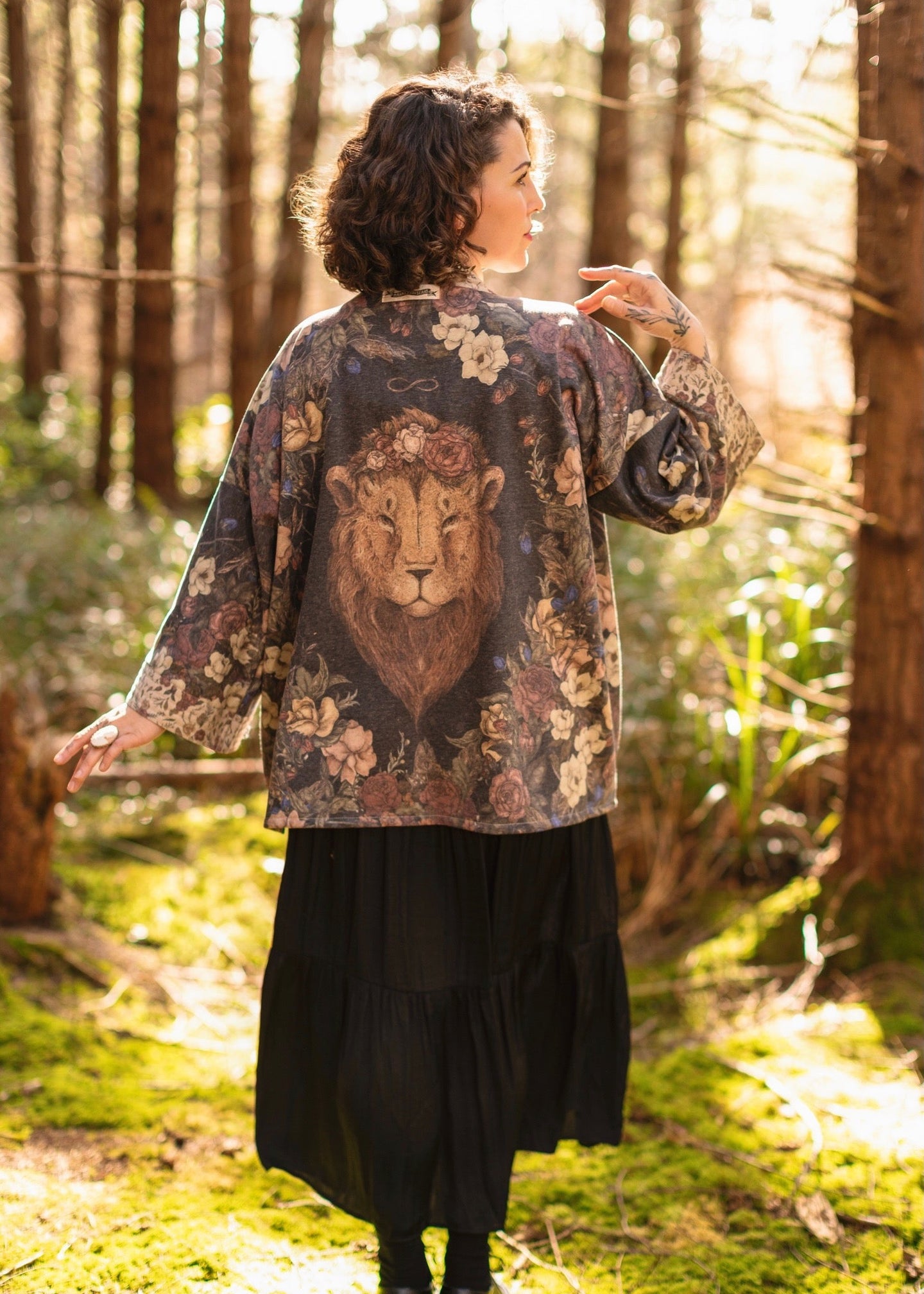 Market of Stars - Lionheart Cottage Cardigan