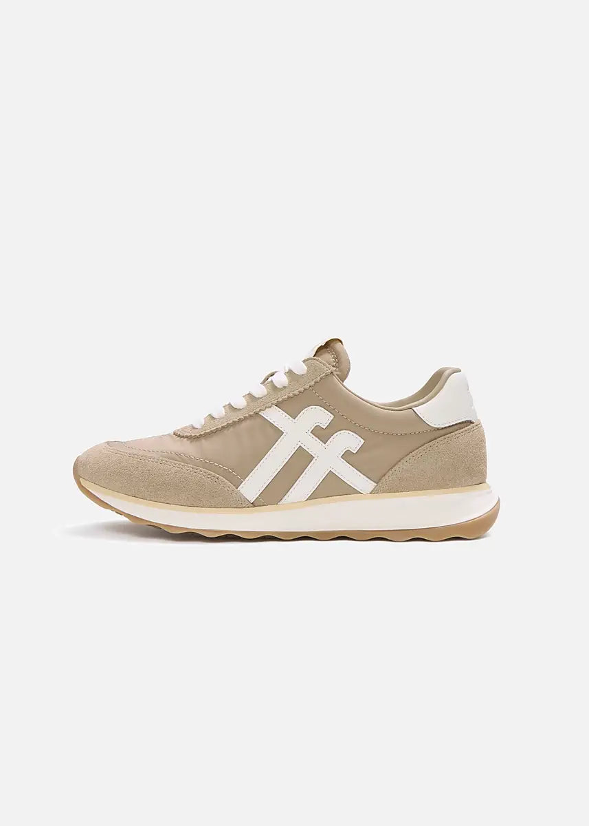 CAPPUCCINO/CREAM