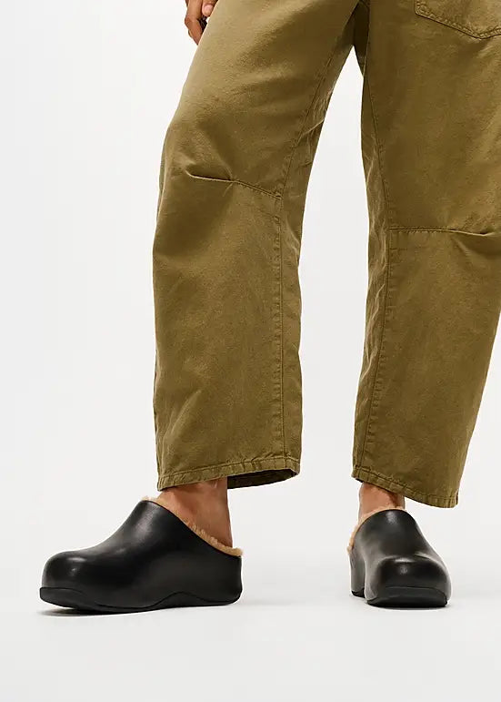 BLACK/TERRACOTTA TAN
