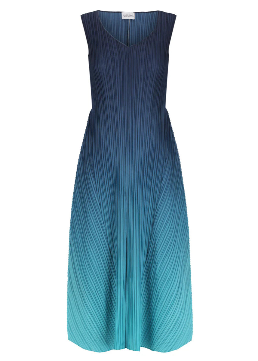 TWILIGHT BLUE TO PEACOCK