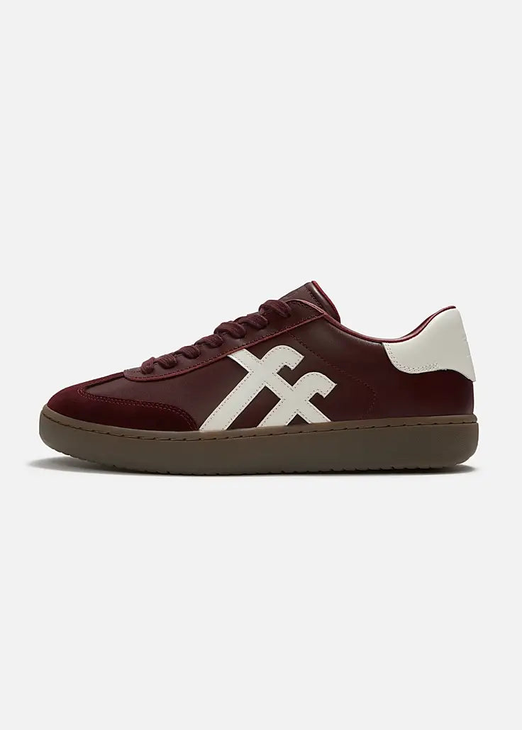 DARK MERLOT/URBAN WHITE