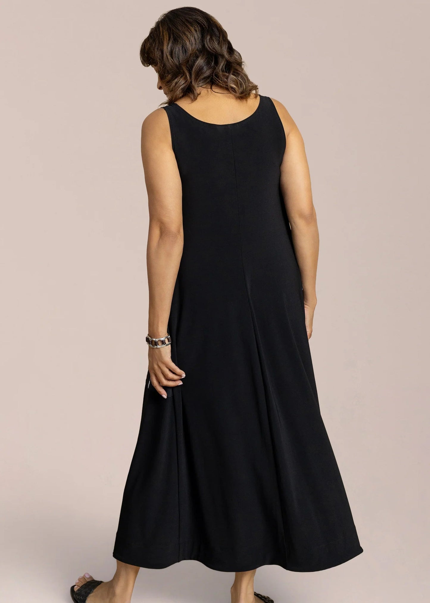 BLACK/CECILY