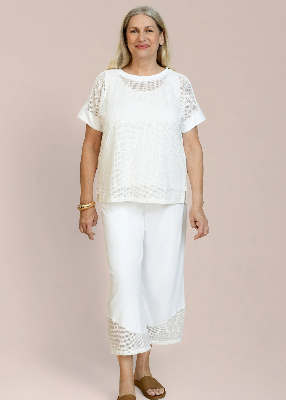 ABSTRACT WHITE