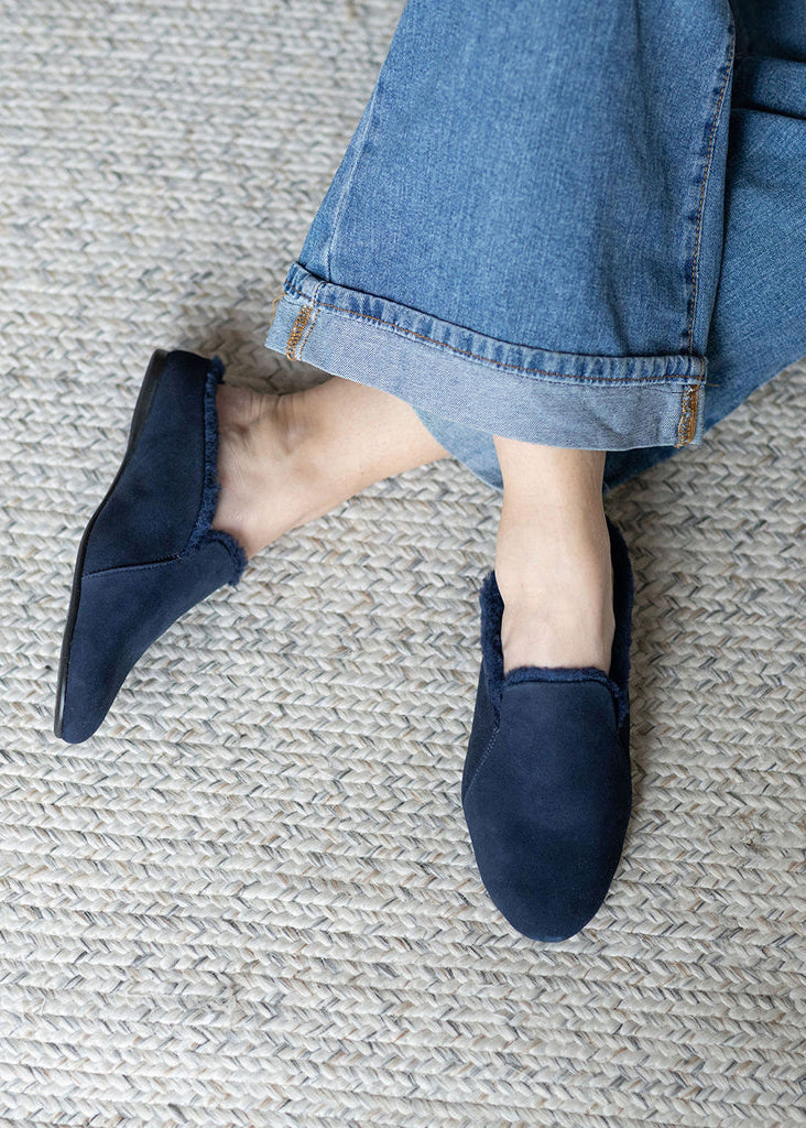 NEW Navy - Suede