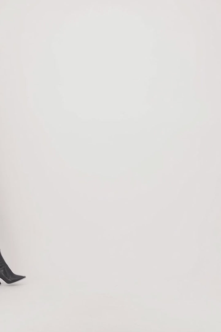 Gabby Isabella - Floral Intarsia Tunic With Removable Scarf - SALE