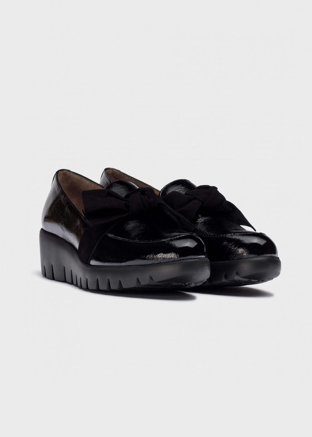 NEGRO ANTE / BLACK