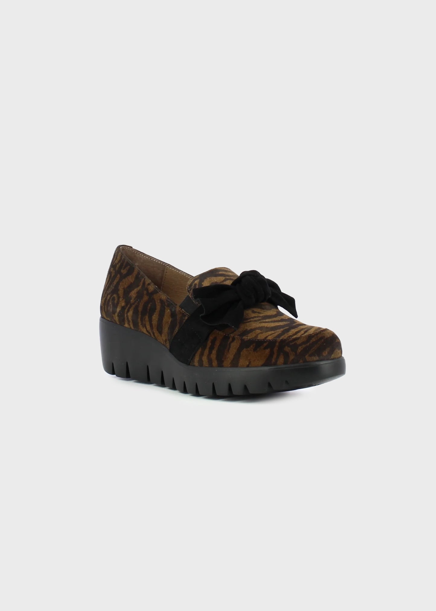Wonders - Zebra Bow Loafer