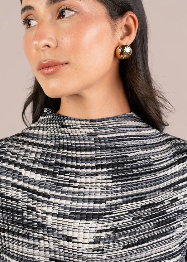 Sympli - Plisse Mock Neck Print