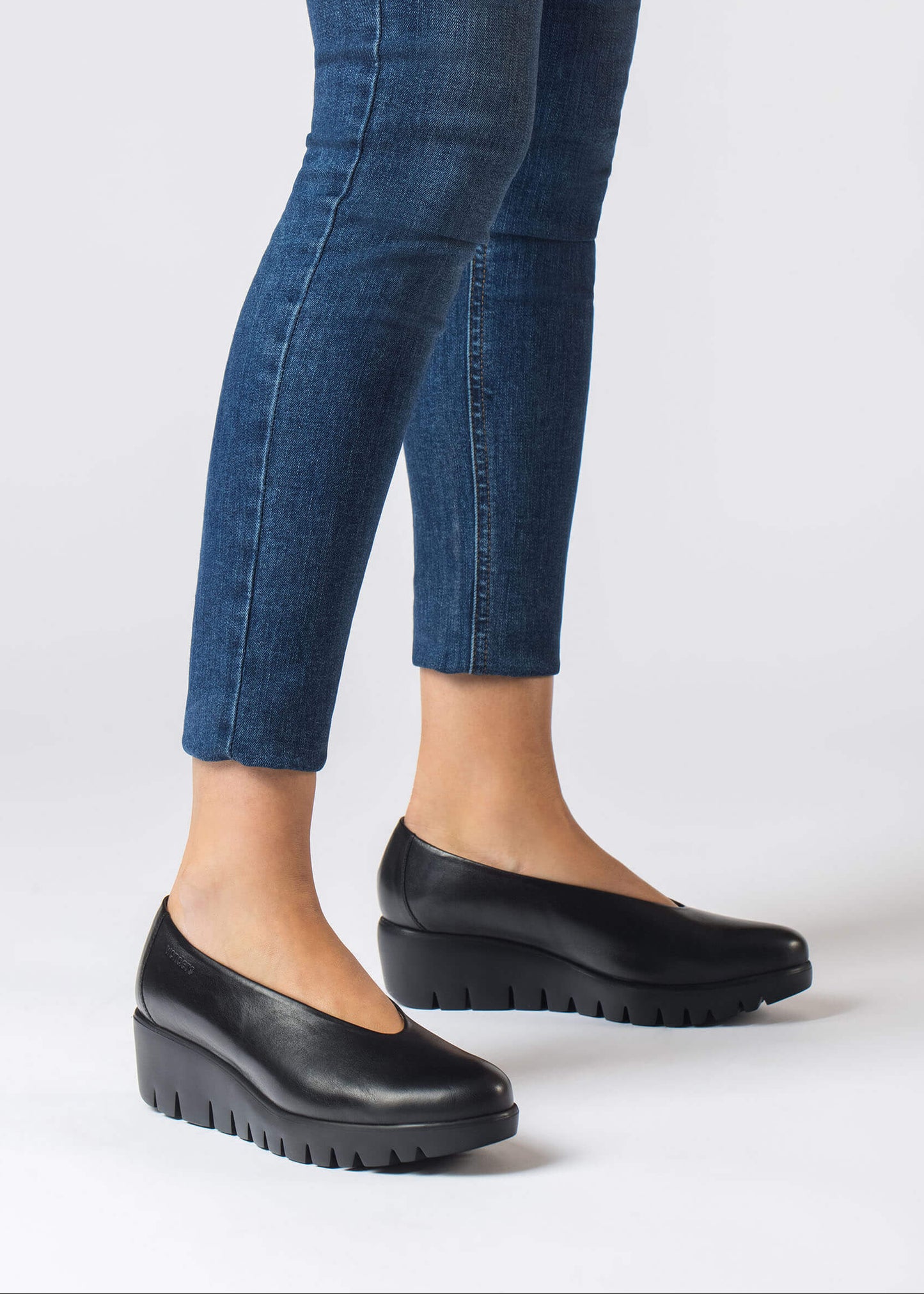Wonders - Fly Wedge Shoe