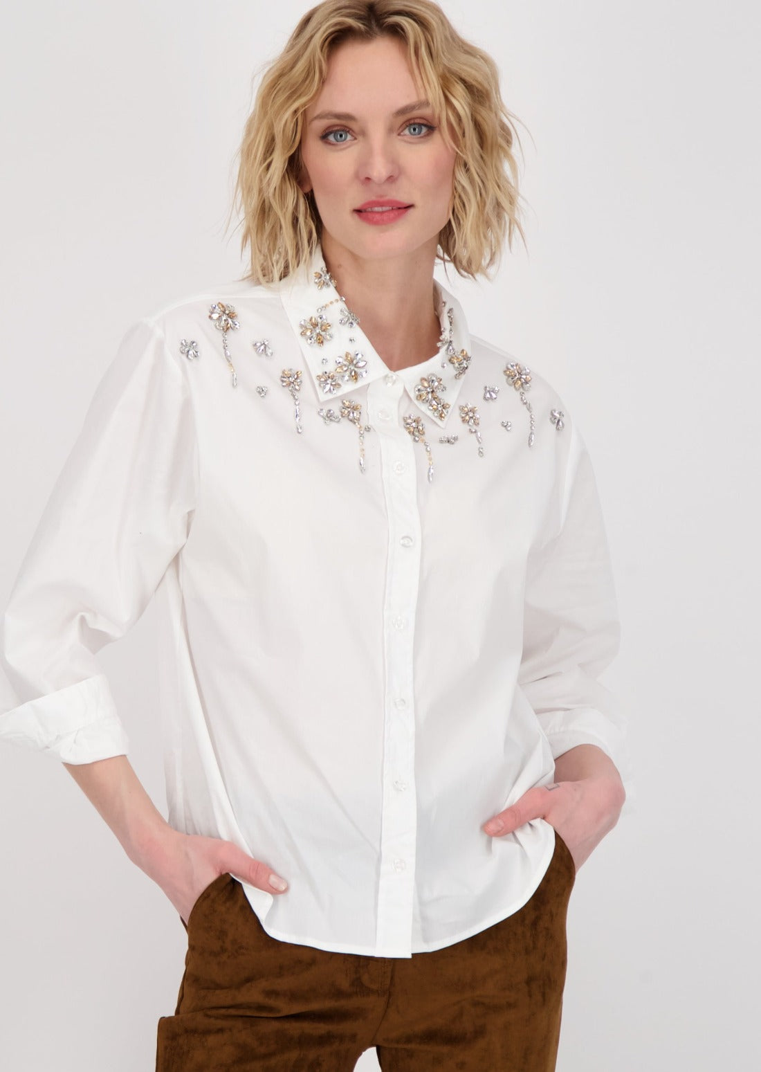 Gabby Isabella - Floral Jewelled Collar Blouse